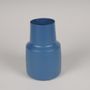 Décorations florales - Vase en métal bleu D11.5cm H18cm - LE COMPTOIR.COM