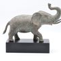 Decorative objects - elephant and baby elephant on brons - HINDUSTAN HOUSE