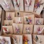 Card shop - CARDS WITH SMALL BOUQUET OF DRIED FLOWERS - NATOÈ FRAGRANCES