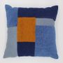 Coussins textile - Taie d'oreiller carrée rayée bleue par La Casa Cotzal - NEST