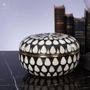 Decorative objects - Discover our objects for your black and white atmosphere. - OBJET DE CURIOSITÉ