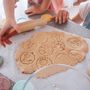 Children's arts and crafts - Cookie Stamps - WE MIGHT BE TINY FRANCE