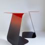 Tables basses - Table ronde symétrique dégradée rouge - MADEMOISELLE JO.