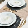 Papeterie - Sets de table en papier lavable (noir avec inscription Baybayin pour Eat) - INDIGENOUS