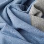 Objets de décoration - Couverture en laine mérinos à chevrons Blue Scadán - CUSHENDALE
