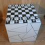 Tables basses - Cube carrelé motif damier de jeu d'échecs - L'ATELIER DES CREATEURS