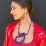 Cadeaux - Collier Flamenco bleu perle rouge - SAMUEL CORAUX - PARIS