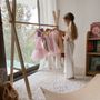 Chambres d'enfants - Grow clothes rail - CURVE LAB LTD