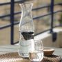 Carafes - Water filtering carafe with natural charcoal - glass - 1L - WEETULIP - CARAFE FILTRANTE NATURELLE