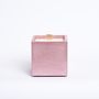 Objets de décoration - Bougie cube en béton coloré - Cire végétale et parfum de Grasse. - JUNNY