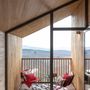 Plaids - Plaid stonewashed Maia Groseille 140 x 200 - MAISON VIVARAISE – SDE VIVARAISE WINKLER