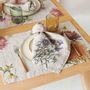 Linge de table textile - Servilletes en lavé 100% ǀ Fleurs champestres - LINOROOM 100% LINEN TEXTILES