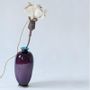 Verre d'art - Fleur en bronze dans un vase d'aubergine - MARINA BLANCA