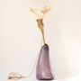 Verre d'art - Fleur en bronze dans un vase violet - MARINA BLANCA