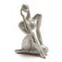 Sculptures, statuettes et miniatures - STATUE FEMME ARGENTE COQUETTE - - AMADEUS