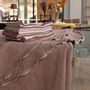 Table linen - Tablecloths, napkins, table runners and more.. - DE.LENZO