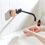 Gifts - Soapi White - Magnetic holder for solid shampoo and soap - SOAPI