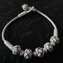 Bracelets - BRACELET 5 NOEUDS BLANCS - ARGENT ET ARGENT OXYDÉ - FAIT MAIN - HOMME & FEMME - KARAWAN AUTHENTIC