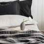 Comforters and pillows - Bedding Collections - L'APPARTEMENT