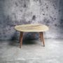 Objets design - Table basse Art Resin colorée en marron, vert avec pieds en bois - SI DECO