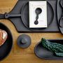 Couverts & ustensiles de cuisine - Okai Planche de service, Noir, Acacia - BLOOMINGVILLE MULTIBRAND HOUSE
