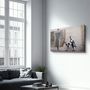 Other wall decoration - Banksy - Spying Boyz | Glass Wall Art 110CMx70CM - ARTDESIGNA