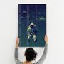 Other wall decoration - Astronaut on Swing - Designers Collection Glass Wall Art 110CMx70CM - ARTDESIGNA