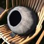 Other smart objects - AN9001 - Cat cave black/grey - FELTGHAR - HANDMADE WITH LOVE