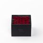 Décorations florales - Un secret - My love - 16 roses éternelles rouges Taille M - BENOIT SAINT AMAND