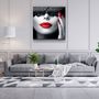 Autres décorations murales - ・"Red Lips and Nails"・Glass Wall Art | Artdesigna Glass Printing Wall Arts. - ARTDESIGNA