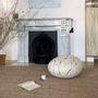 Coussins - Meuble pouf ottoman en laine "Marbre blanc". - KATSU STONES