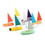 Design objects - Floris Hovers Bottle Boat - IKONIC