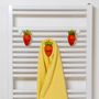 Gifts - Carrot ceramic hanger for towel rail radiators - LETSHELTER SRL