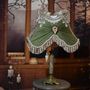 Decorative objects - Abat-jour Victorien MARQUISE AUX PAONS - BELLE EPOQUE