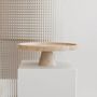 Plats et saladiers - TRAVERTINE CAKE STAND - KIWANO CONCEPT