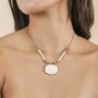 Bijoux - Collier court avec pendentif en howlite – ALHAMBRA - NATURE BIJOUX