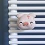 Gifts - Piggy ceramic hanger for towel rail radiators - LETSHELTER SRL