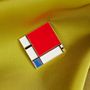 Brooches - Pin Composition with Red, Blue, and Yellow - Piet Mondrian, 1930 - PINPINPIN.IT