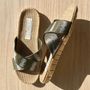 Loungewear - LES MAURICETTES d'Antonine, claquettes légères kaki - LES MAURICETTES
