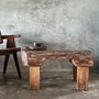 Bancs - Banc brutaliste en teck asiatique blond H:45 l:35 L:83 - OFFICE OBJETS