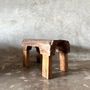 Bancs - Banc brutaliste en teck asiatique blond H:45 l:35 L:83 - OFFICE OBJETS