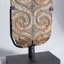 Sculptures, statuettes and miniatures - Indonesian construction element in carved wood mounted on a base from the island of Sulawesi (Toraja) (H shape) - OFFICE OBJETS