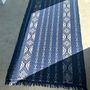 Tissus - Grand ikat bleu et blanc frise de petits losanges 2m35x1m15 - OFFICE OBJETS