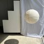 Suspensions - Grande suspension en rotin et lin naturel japonisante ronde D:60 - OFFICE OBJETS