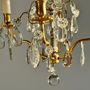 Suspensions - Lustre classique en métal doré à 4 bras de lumière et pampilles - OFFICE OBJETS