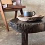 Coffee tables - Small old Asian wooden coffee table in Japanese style, kidney-shaped top - OFFICE OBJETS