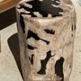 Other tables - Side table in white petrified wood with black heart (network) H:40 D:20 - OFFICE OBJETS