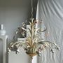 Suspensions - Très grand lustre motifs de fleurs blanc rose et vert Maison Masca D:1m10 H:1m - OFFICE OBJETS
