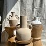 Vases - Vase artisanal en terracotta peint en beige à double anses torsadées H:28 D:32 - OFFICE OBJETS