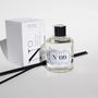 Diffuseurs de parfums - Diffuseur Naturel 100ml N°09 - Feu de Bois Intense - LUMEN • MAISON DE PARFUMS D'INTÉRIEUR